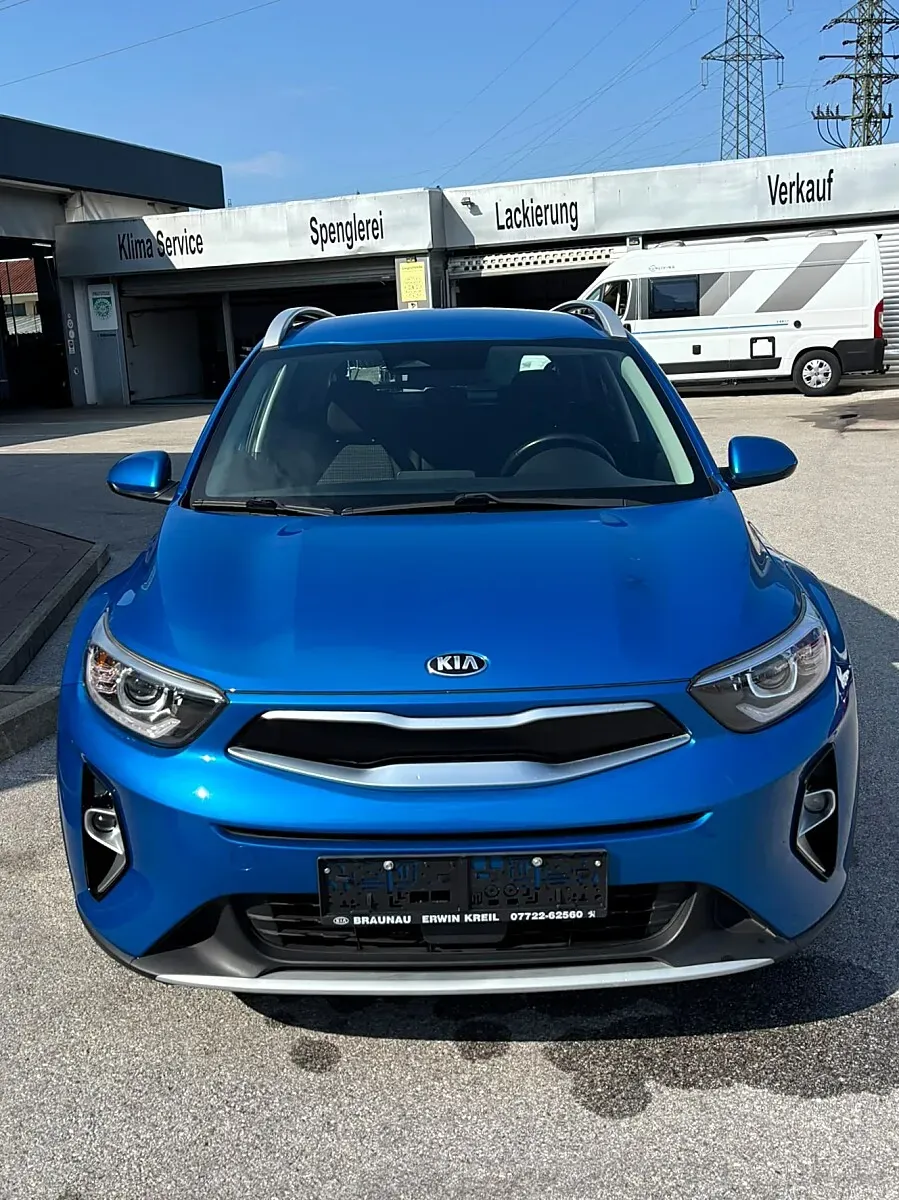 Kia Stonic 2021 photo 2