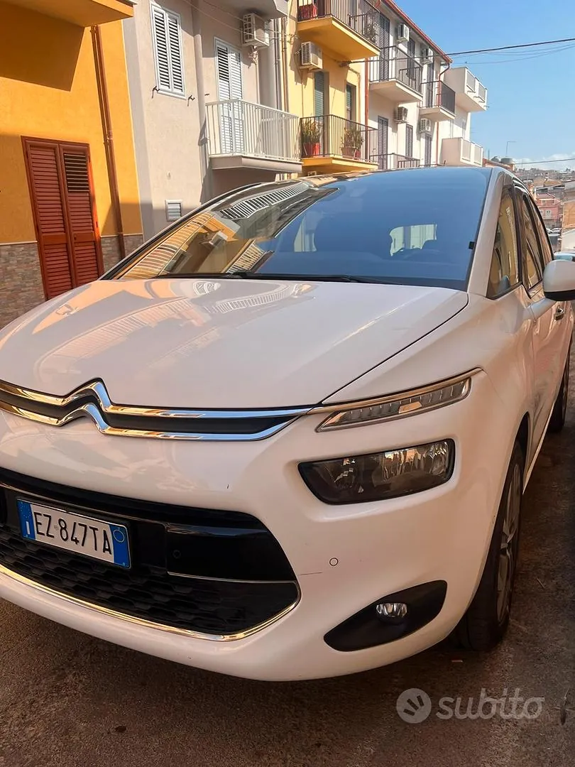 Citroen C4 Picasso 2015 photo 2