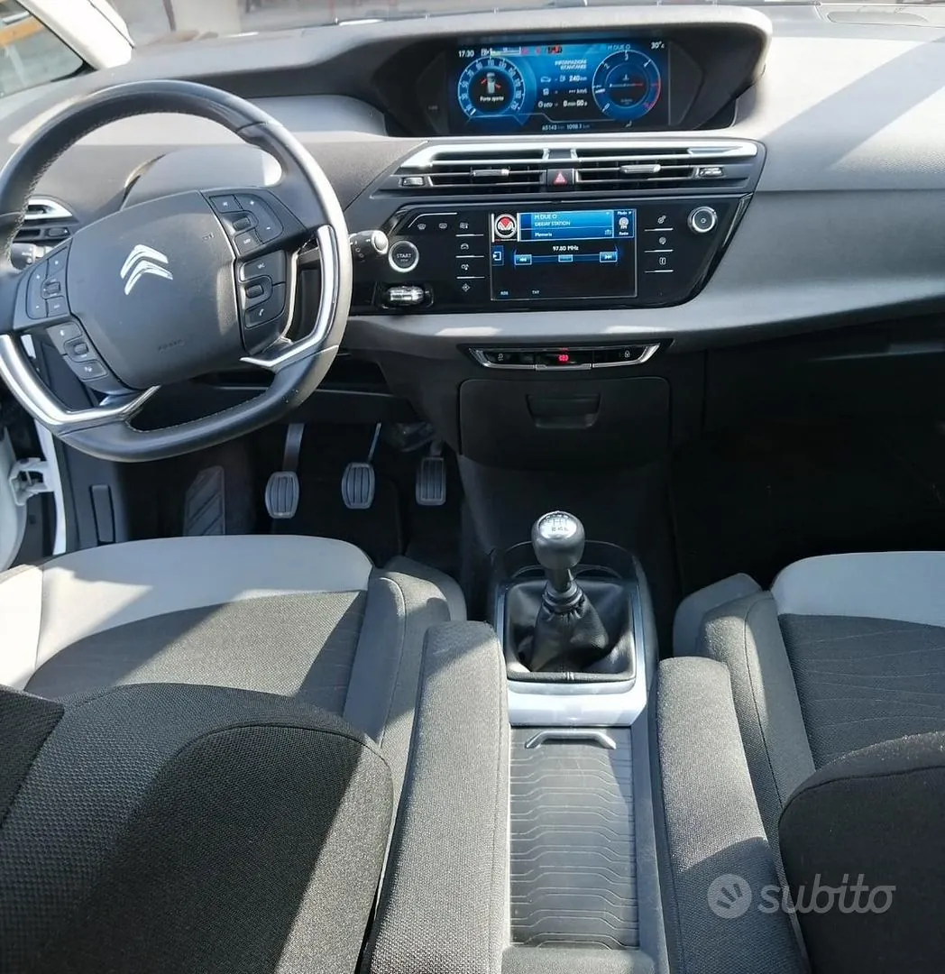 Citroen C4 Picasso 2015 photo 3