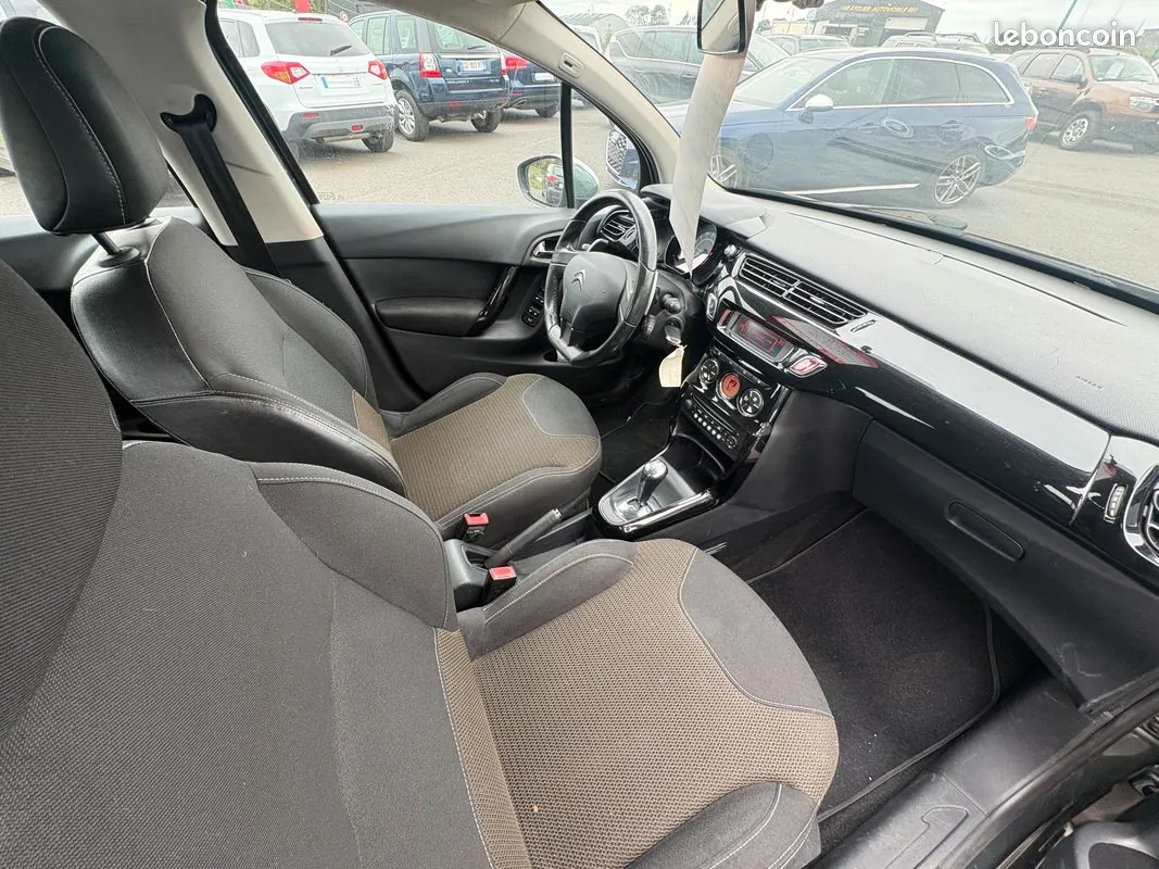 Citroen C3 2011 photo 5