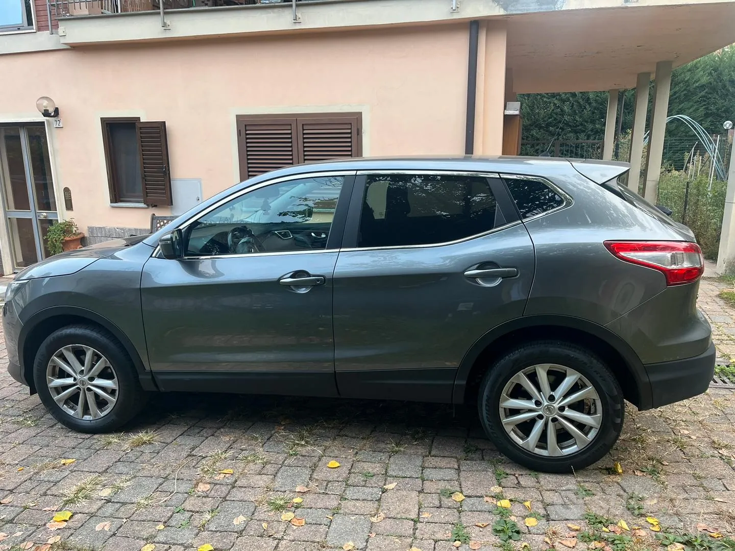 Nissan Qashqai 2016 photo 2