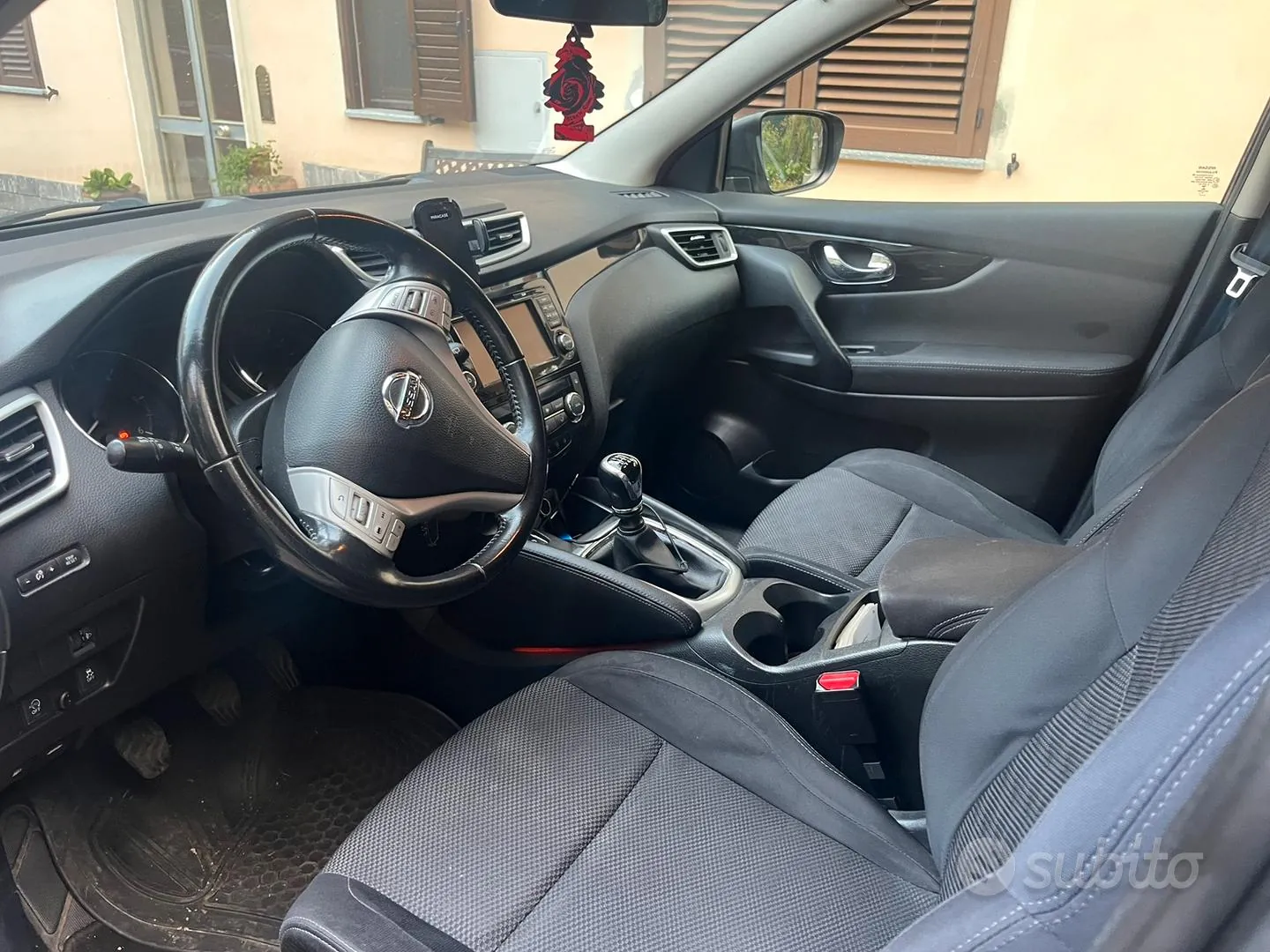 Nissan Qashqai 2016 photo 5