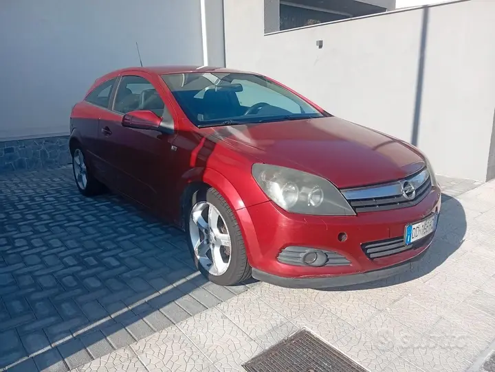 Opel Astra 2006 photo 2