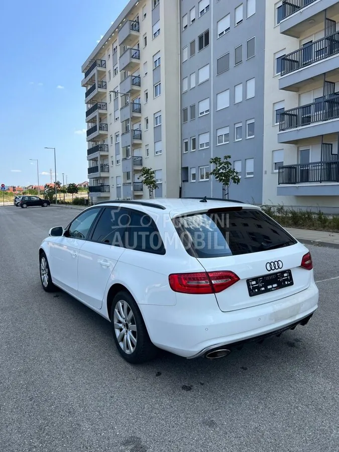 Audi A4 2013 photo 4