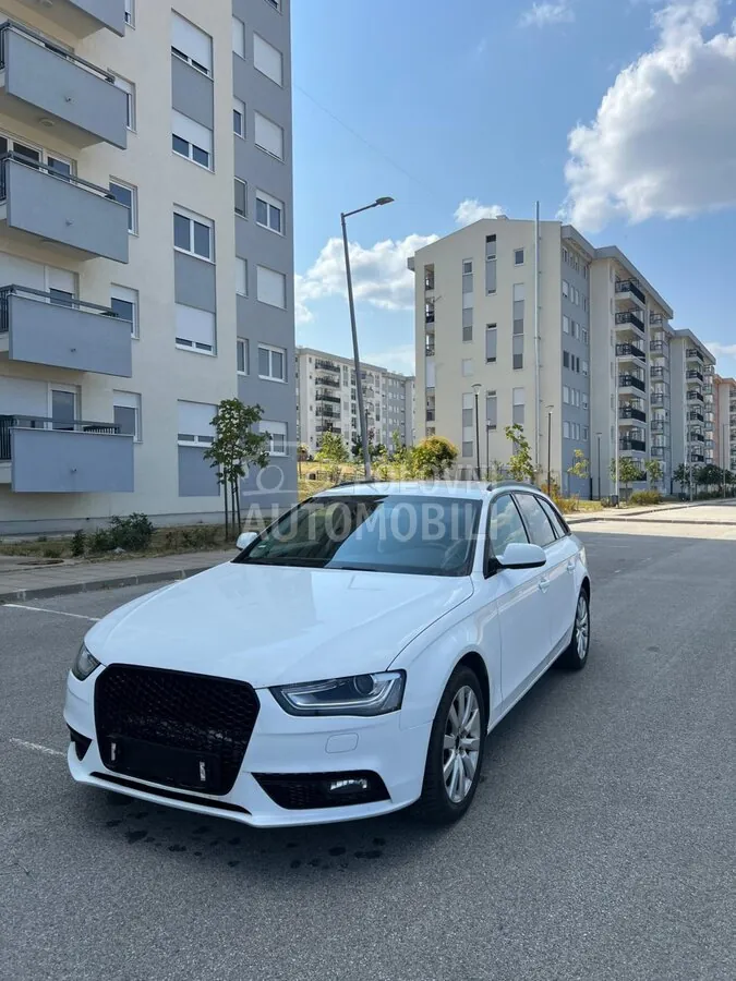 Audi A4 2013 photo 2
