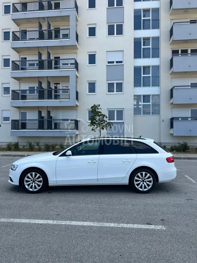 Audi A4 2013 photo 3