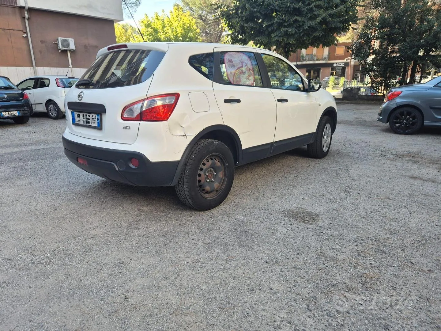 Nissan Qashqai 2013 photo 3