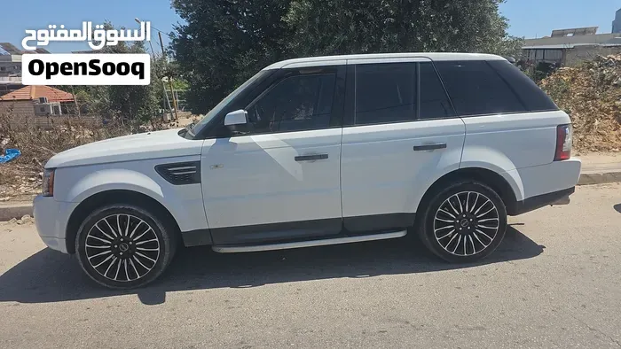Land Rover Range Rover Sport 2010 photo 4