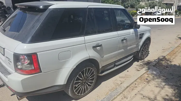 Land Rover Range Rover Sport 2010 photo 3