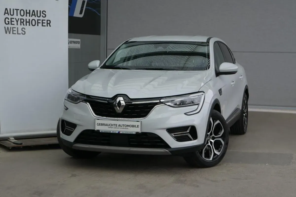 Renault Arkana 2023 photo 2
