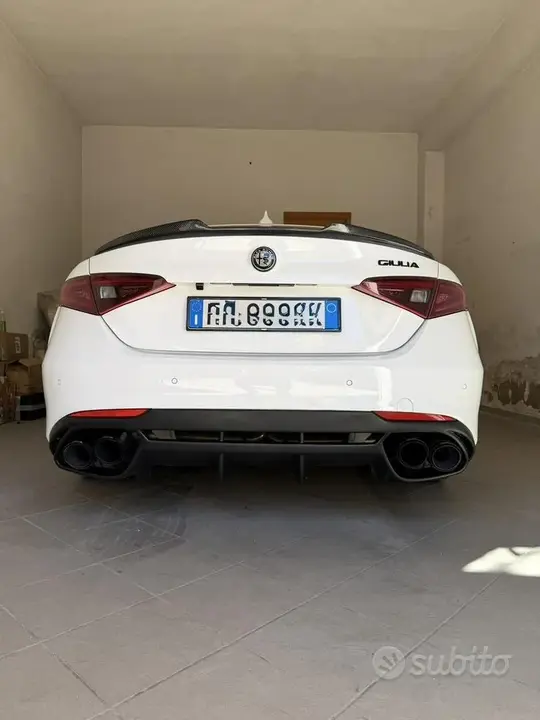 Alfa Romeo Giulia 2016 photo 3