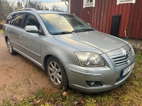 Toyota Avensis 2007 photo 4