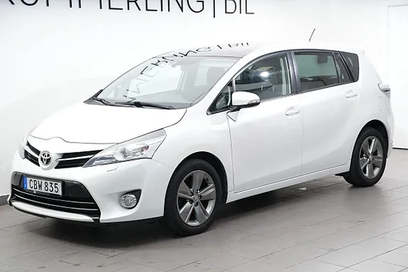 Toyota Verso 2014 photo 2