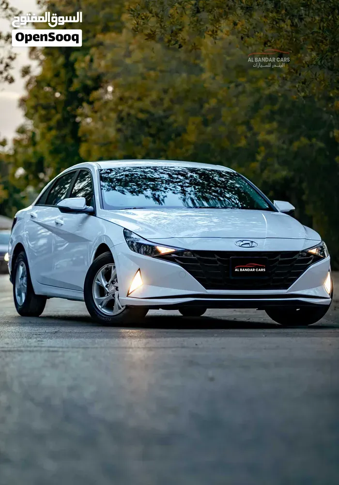 Hyundai Elantra 2023 photo 3