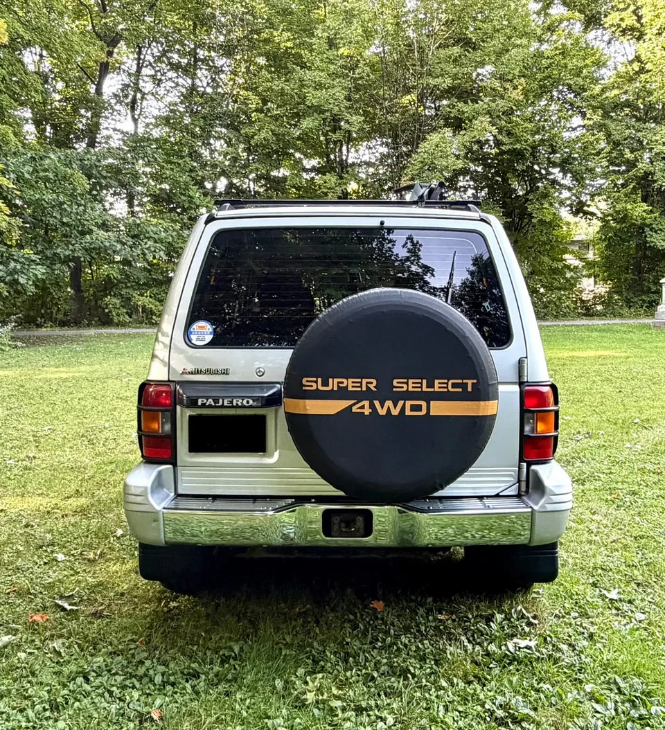 Mitsubishi Pajero 1997 photo 3
