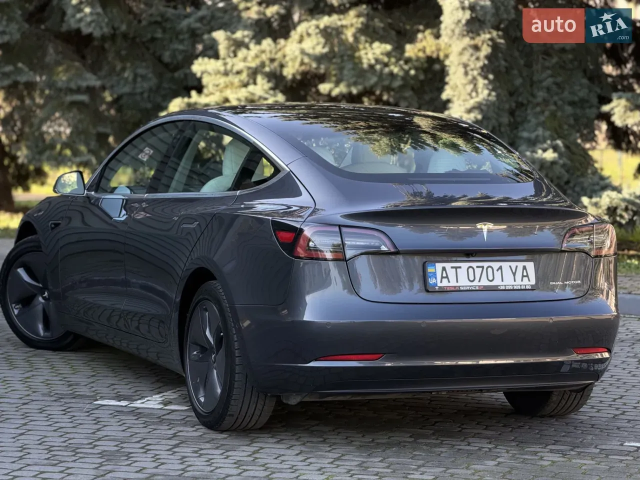 Tesla Model 3 2019 photo 4