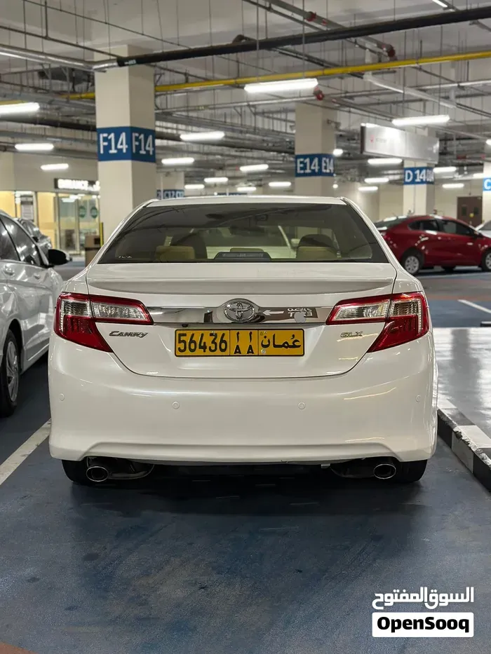 Toyota Camry 2014 photo 2