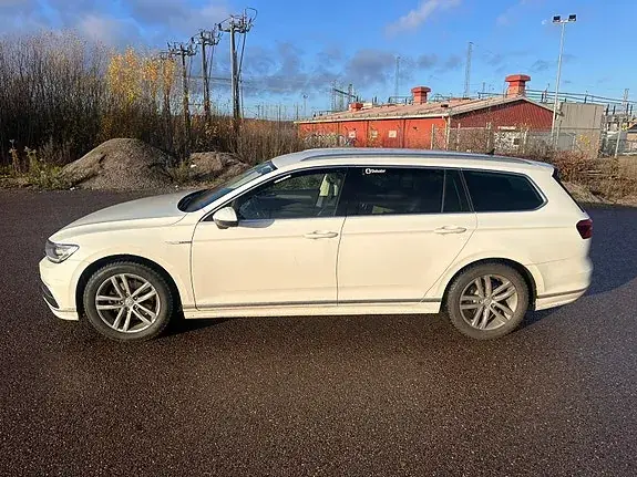 Volkswagen Passat 2017 photo 5