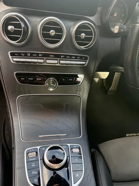 Mercedes-Benz C-Class 2018 photo 5