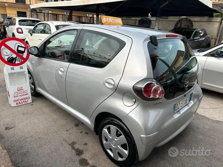 Toyota Aygo 2009 photo 5