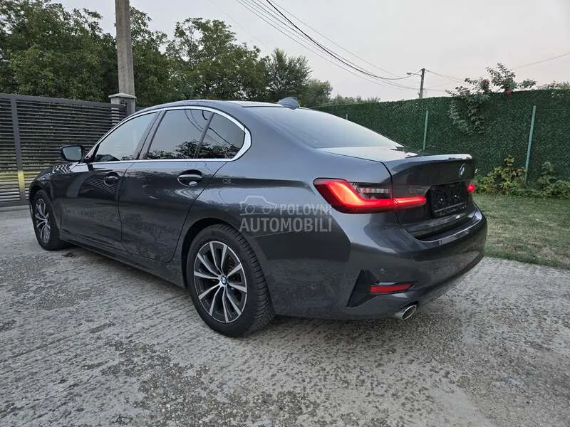 BMW 318 2021 photo 3