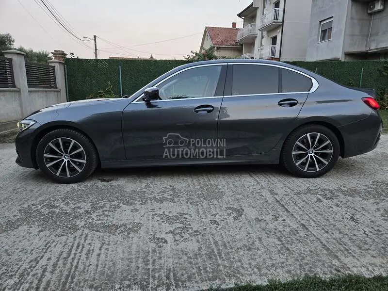 BMW 318 2021 photo 2