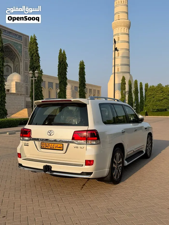 Toyota Land Cruiser 2019 photo 4