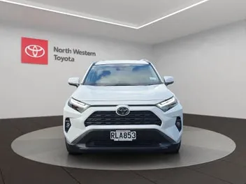 Toyota Rav4 2025 photo 3