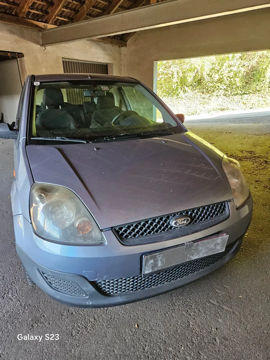 Ford Fiesta 2006 photo 3