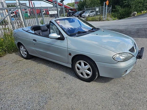 Renault Megane I 2000 photo 2