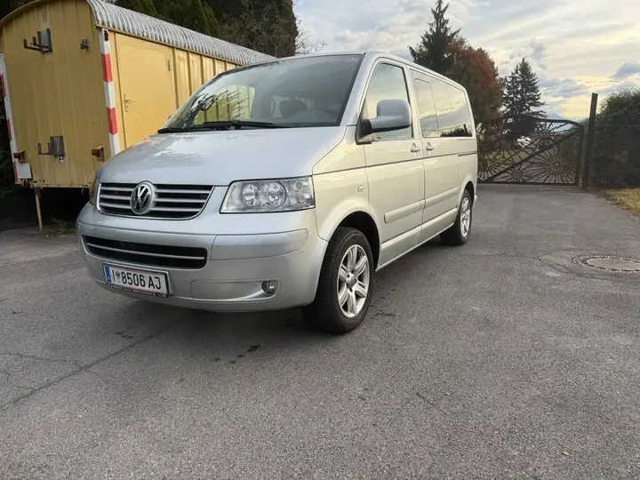 Volkswagen Multivan