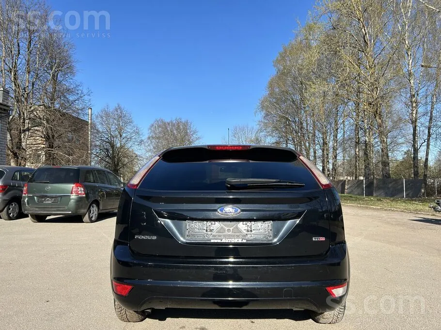 Ford Focus 2011 photo 5