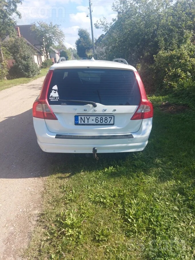 Volvo V70 2007 photo 4