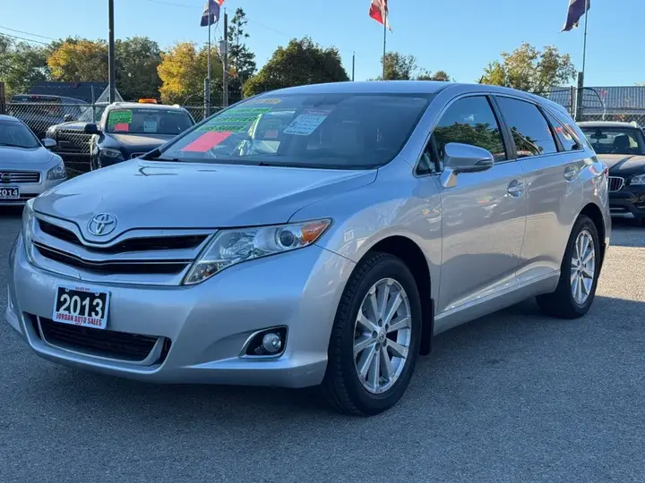 Toyota Venza 2013 photo 3