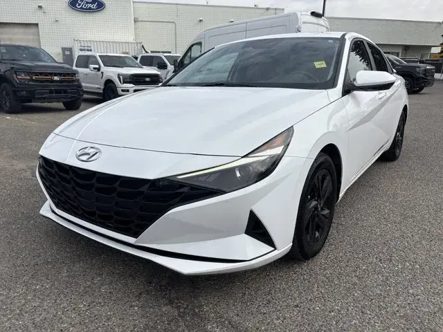 Hyundai Elantra 2022 photo 5