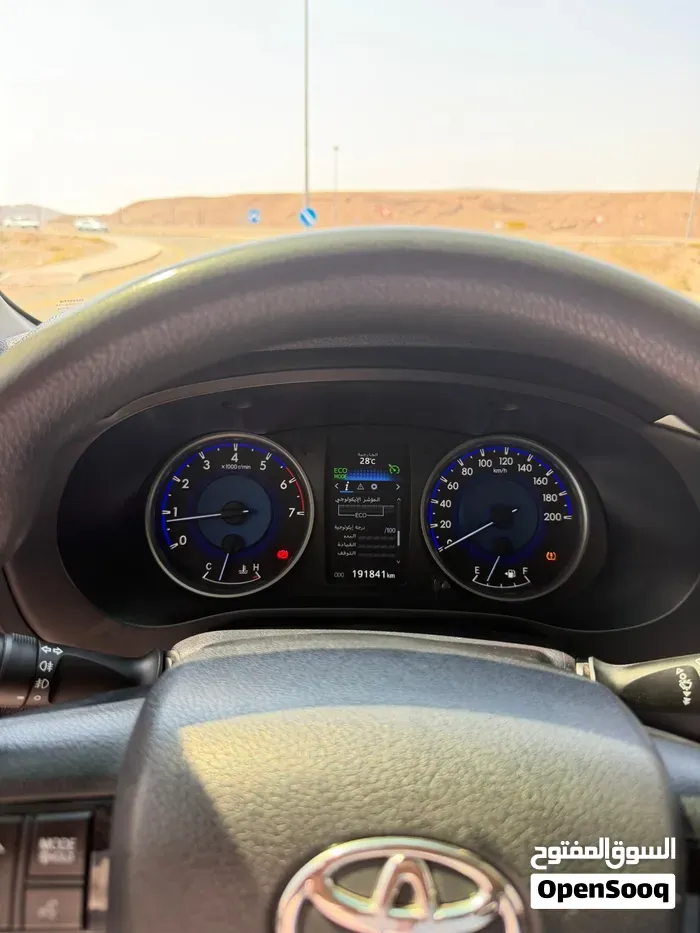 Toyota Hilux 2017 photo 4