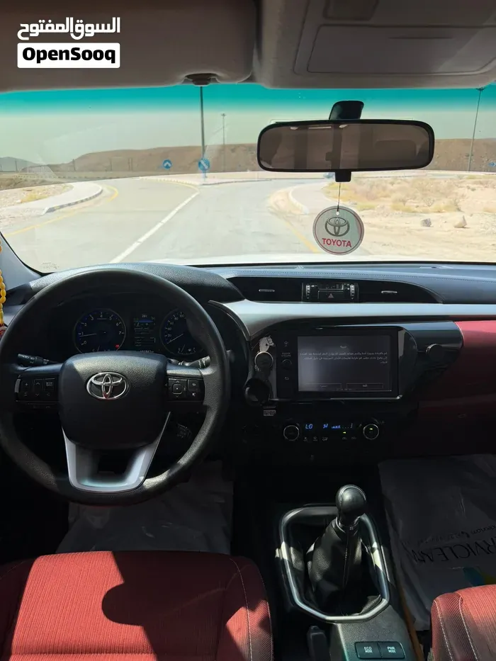 Toyota Hilux 2017 photo 3