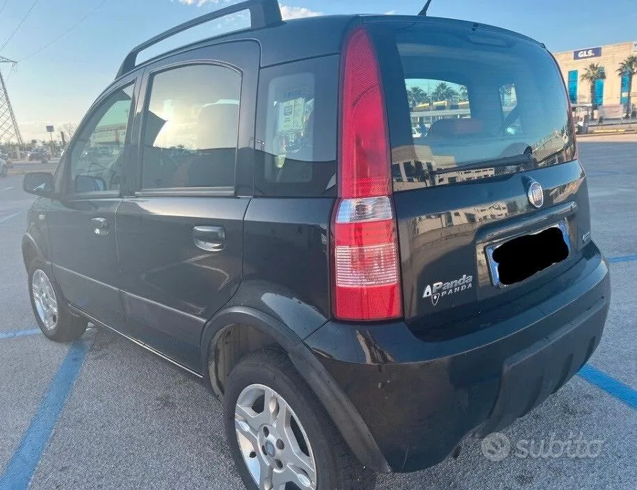 Fiat Panda 2010 photo 4
