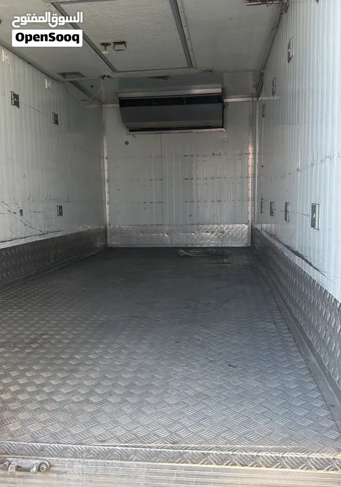 Isuzu D-Max 2022 photo 3
