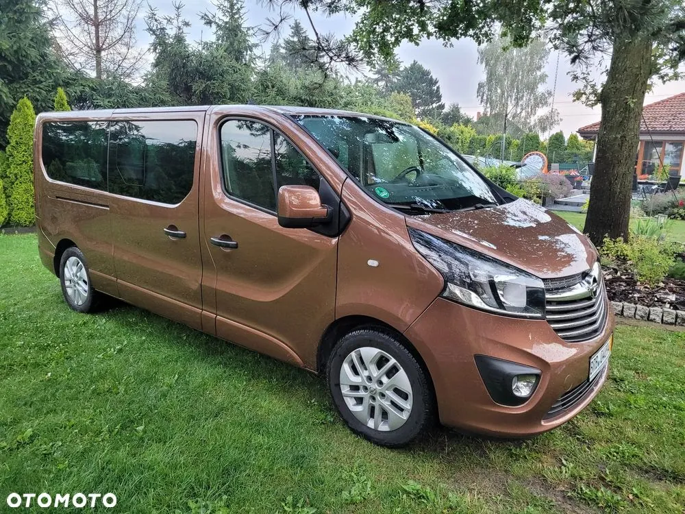 Opel Vivaro 2017 photo 2