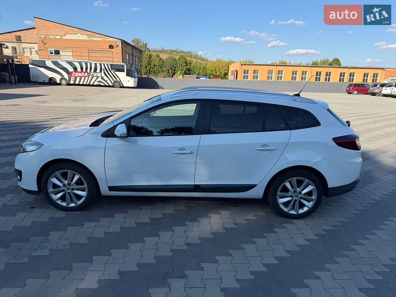 Renault Megane 2012 photo 3