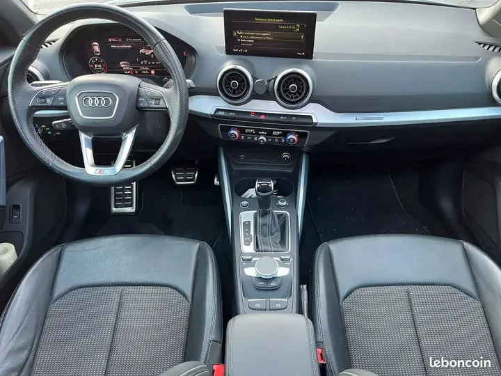 Audi Q2 2023 photo 3