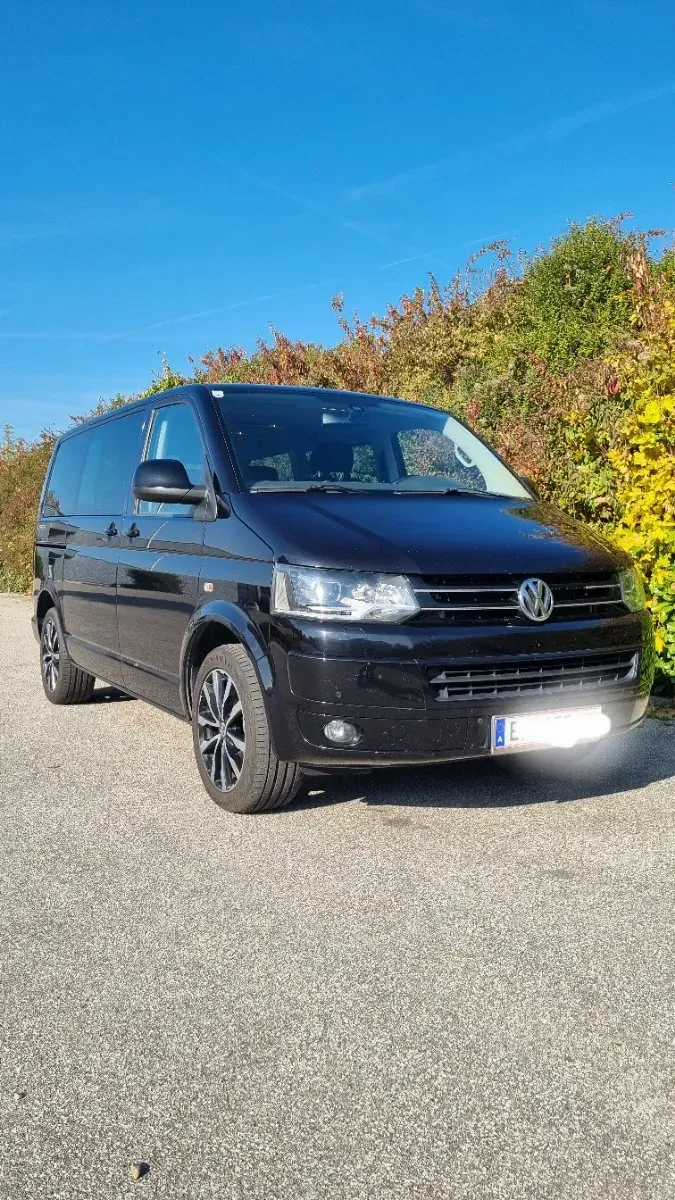 Volkswagen Multivan 2013 photo 2
