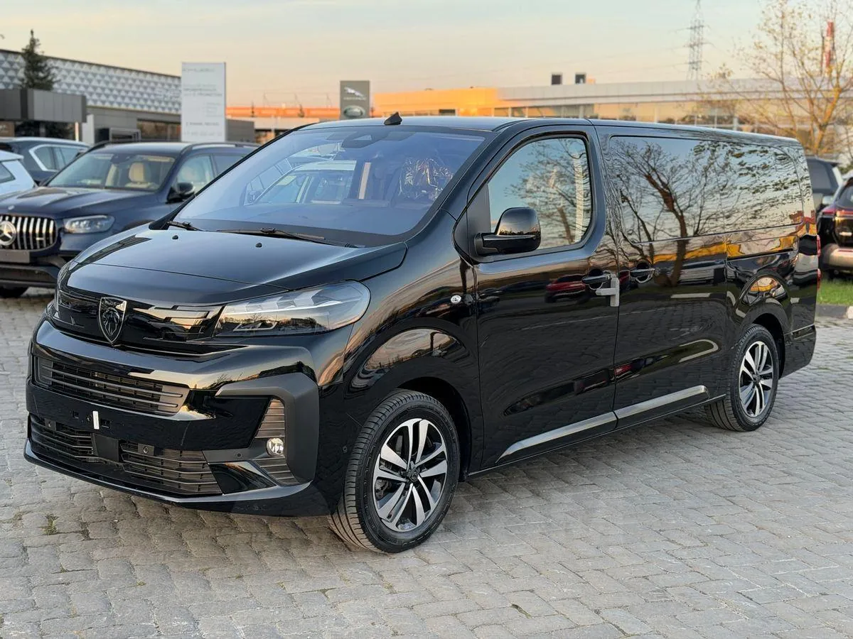 Peugeot Traveller 2025 photo 4