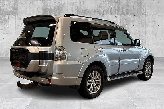 Mitsubishi Pajero 2015 photo 5