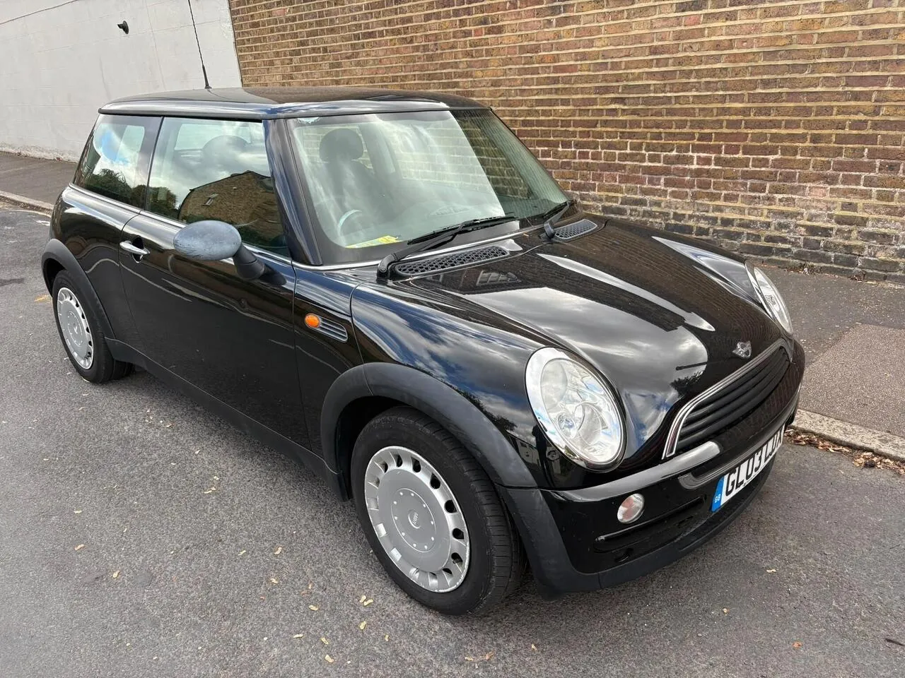 Mini Hatch 2003 photo 4