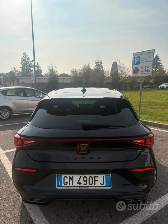 Cupra Leon 2022 photo 3