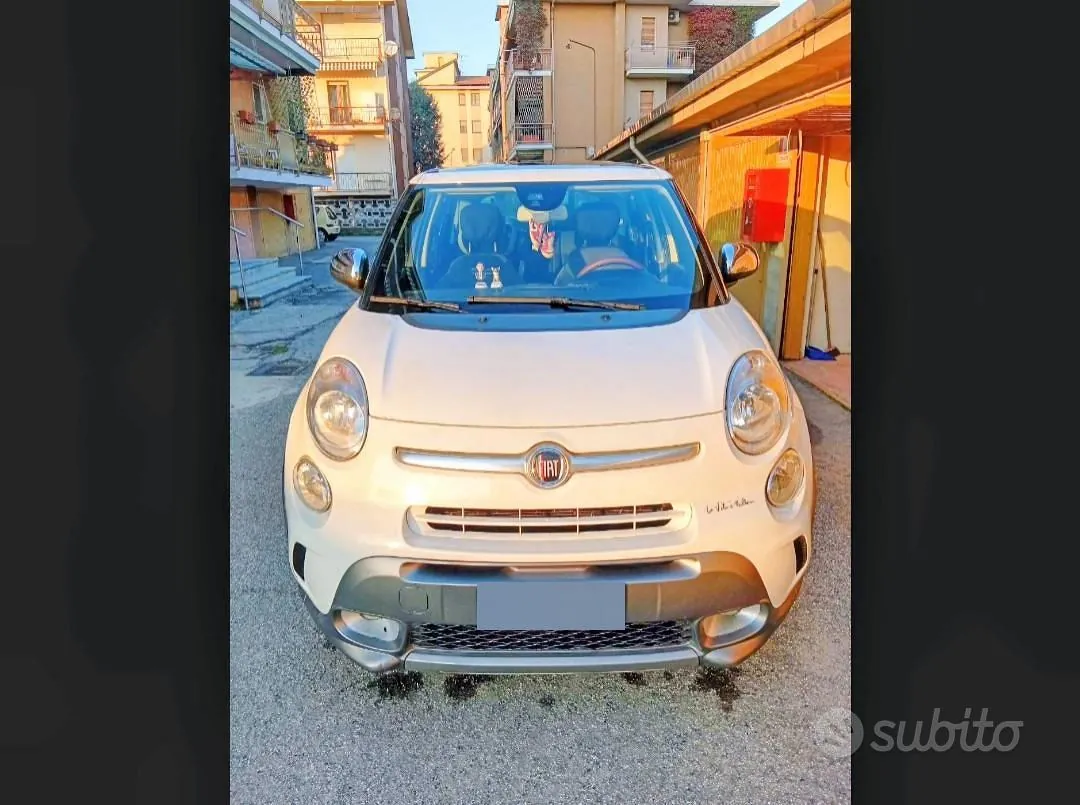 Fiat 500L 2014 photo 2