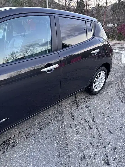 Nissan Leaf 2017 photo 5