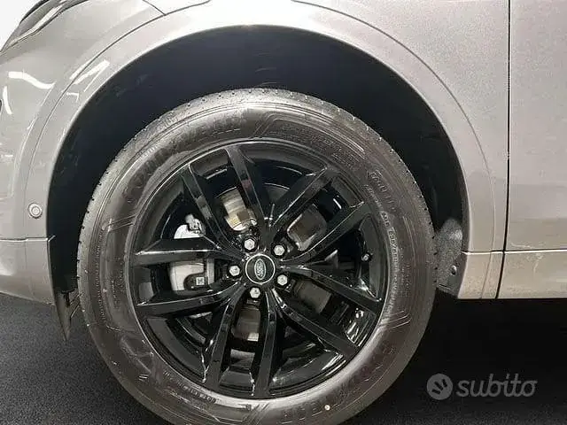 Land Rover Discovery Sport 2026 photo 4